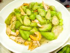 -品悦酒店(三林古镇店)