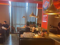 大堂-蜀香三绝·牛蛙·烤鱼·天府炒鸡(安丘泰华店)