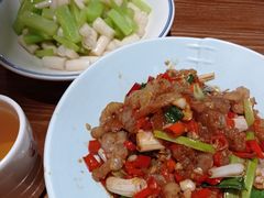 -胡胖子专业长沙菜(衡山路店)