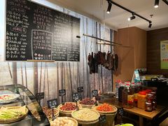 -洞庭土菜小炒馆(易发广场店)