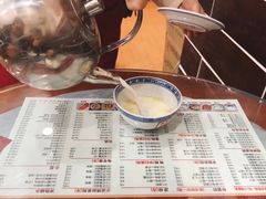 -赵记传承特色牛奶甜品(泉城广场店)