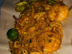 -东海岸人工湖美食村