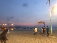-库塔海滩