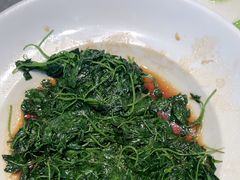 -吴越荣记苏州菜·松鼠桂鱼100%活鱼现做(斜塘老街店)