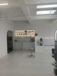 -Hello Lady发型设计