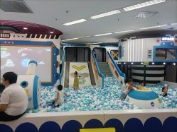 -孩子王童乐园(西安盛龙店)