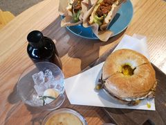 -Catch Bagel(芳草地店)