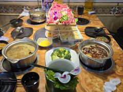 -塔兰齐新疆孜然火锅(鲤鱼山路店)