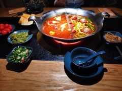 珍鲜菌菇鸳鸯锅-湊湊火锅·茶憩(上海合生汇店)