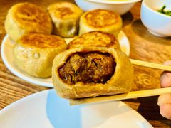 -清真吴记门钉肉饼·喜多利