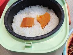 -有红鸡毛店·川菜(建设路店)