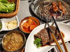-艺林烤肉城(光明店)