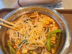 -柳州肥姨妈大骨螺蛳粉(万达中心店)