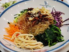 姥姥家盆菜-合合春饼·酱骨·东北菜(潘家园店)