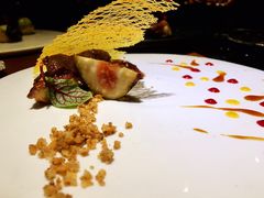 香煎鸭肝配核桃碎热情果及树莓汁-AZUL by FUEL蓝色·法式酒馆(琶醍店)