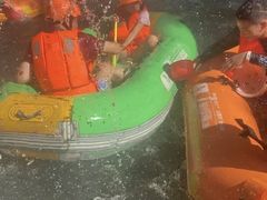 -雅鲁激流探险漂流