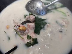 -陈大锅·岳阳鱼馆·地道岳阳菜(美食街店)