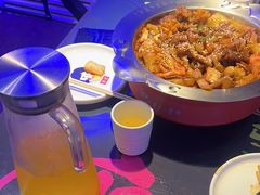 -徐记小怪兽肉蟹煲店(哈西万达金街店)