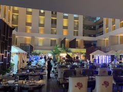 -朗丽兹餐厅