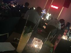 -TZ House音乐现场(来福士中心店)