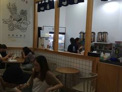 用餐区-一芳陈家台湾水果茶