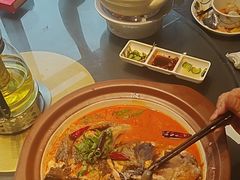 -江宴渔村·鱼鲜土菜(紫荆广场店)