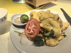 -大头虾越式风味餐厅(光明广场店)