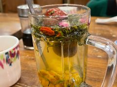 -清真·玛丽亚新疆菜主题餐厅(浙江中路店)