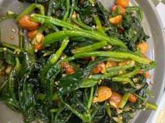 -东北饺子王(港澳广场购物中心店)