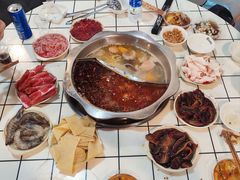 -储奇门鳝鱼火锅(总店)