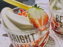 招牌优格杯-BE BRIGHT KITCHEN(正佳广场店)