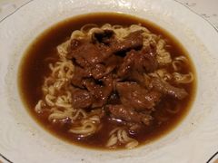 牛肉速食面-翠华餐厅(百老汇店)