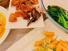 片皮鸭-全聚德(上海首店浦东店)