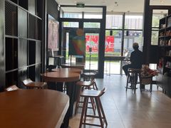 -星巴克臻选(威海威高广场店)