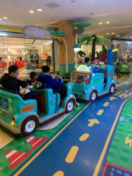 点击看大图 -纽西卡汽车小镇(大悦城店)