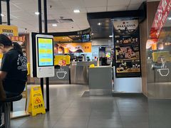 -麦当劳(秣陵路店)