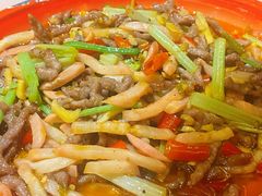 泡菜牛肉丝-杨记隆府重庆江湖菜(大悦城店)