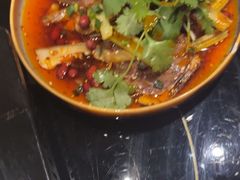 -川流不息·地道川菜·小龙虾(新松江路店)