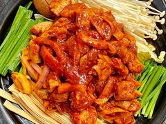 啤酒牛肠锅-许哥东北烧烤·铁丳烤串·宫后夹肉(繁花中心店)
