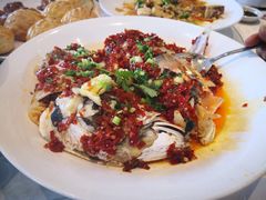 剁椒鱼头-香山家宴