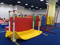 -蜩动儿童运动成长馆(恒生万鹂广场店)