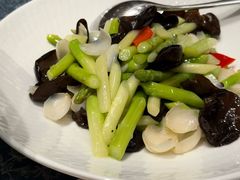 芦笋百合炒木耳-扬州香格里拉·香宫中餐厅