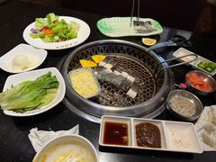 -木槿花韩式炭烤·熟成肉工坊(孙文东路店)