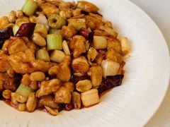 宫保鸡丁-一屋一食·京湘味主题餐厅