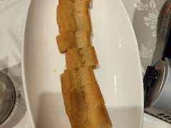 -品悦酒店(三林古镇店)