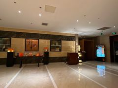 -粤尚腾香居中餐厅(首都机场希尔顿店)