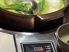 -喃喃椰·糟粕醋·椰子鸡火锅(七堡花园店)
