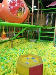 -探奇游乐园(烟台大悦城店)