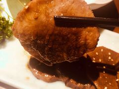 厚切牛舌-魔丼屋(日月光店)