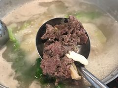 -牛一煲美食(江高店)